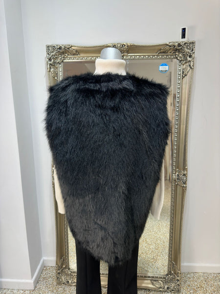 Malissa J Black Faux Fur Gilet With Toggle Fastening One Size