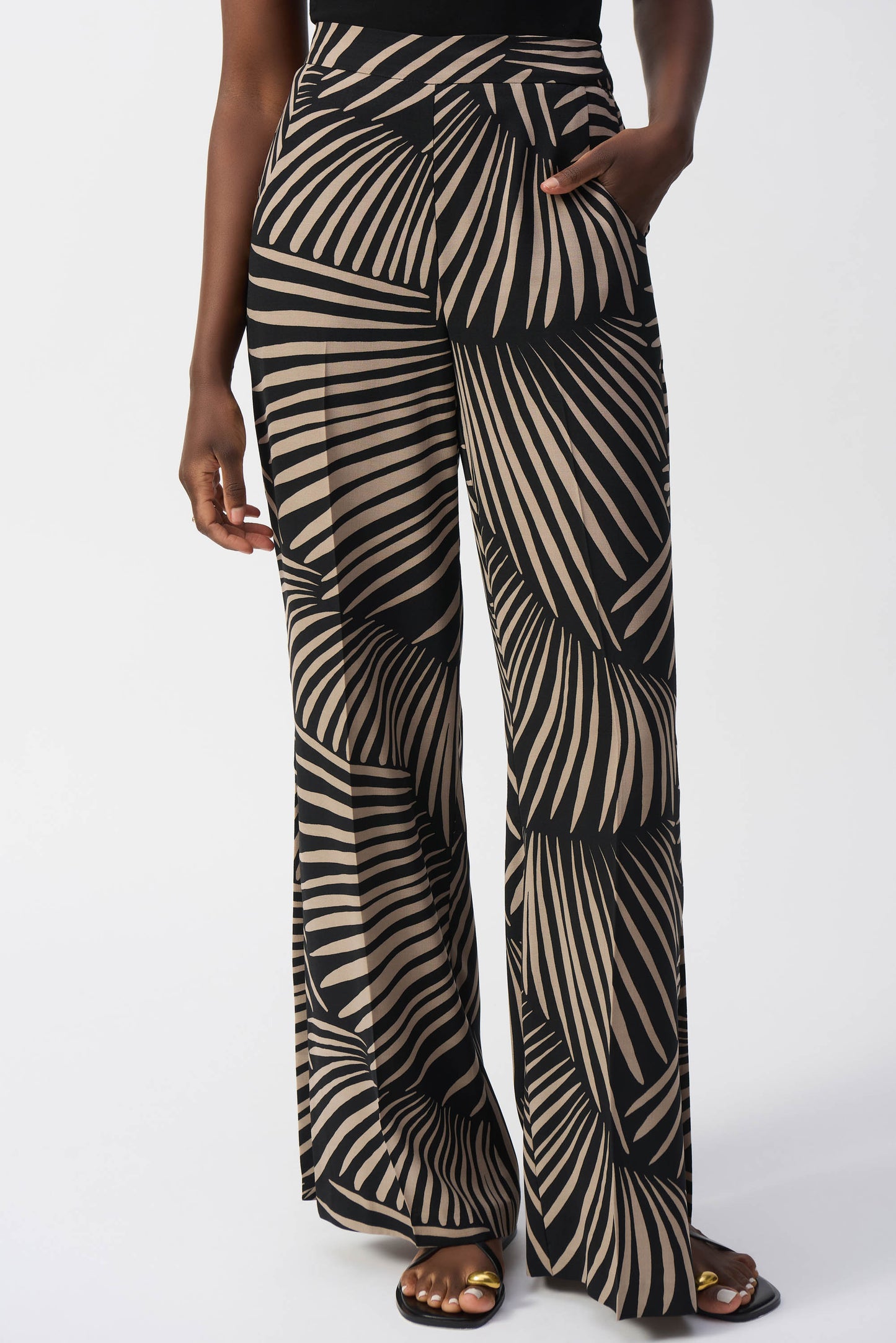 Joseph Ribkoff Gauze Tropical Print Wide-Leg Pants
251085